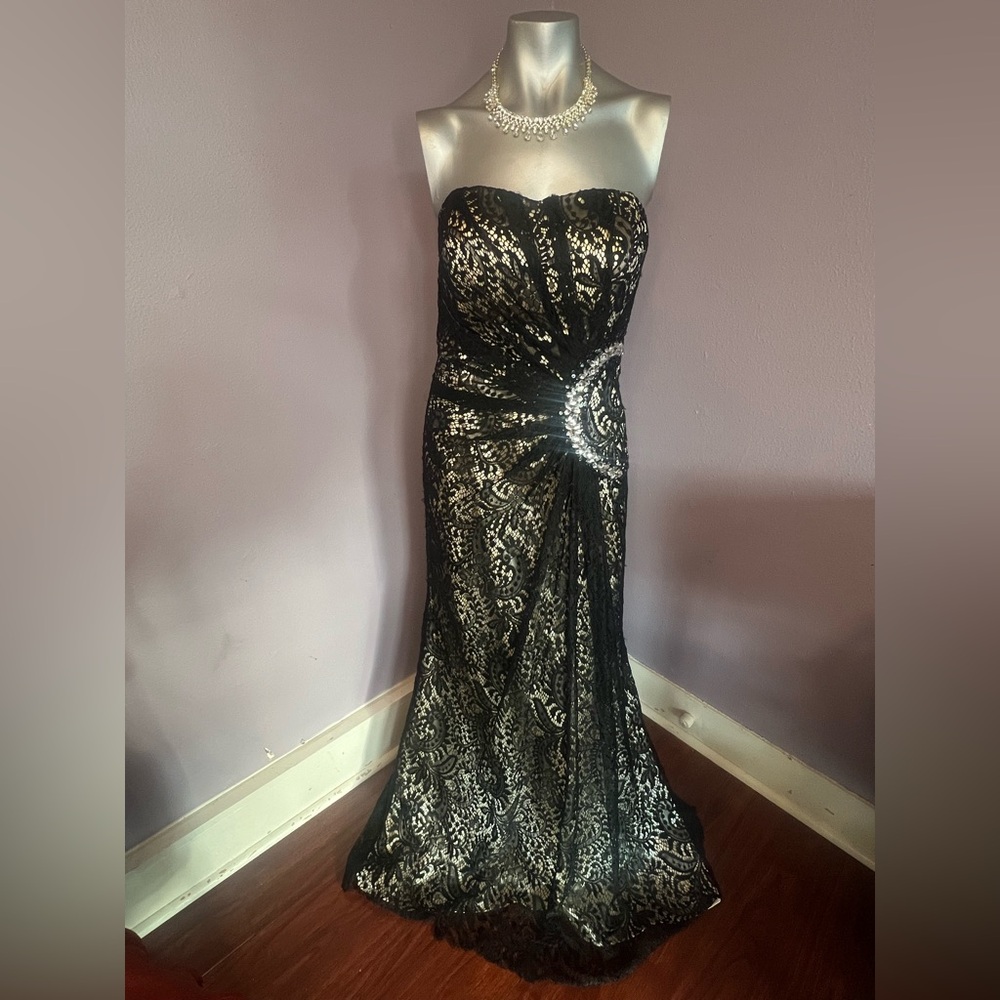 Aspeed Black Lace Strapless Gown with Gold Underlay and Jewel Accent